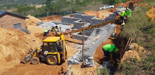 architectural-retaining-wall-with-gabions