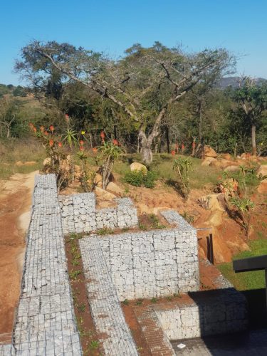 gabion-wall-for-steep-landscape-design