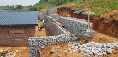 gabion-wall-installed-with-backfill-anchoring