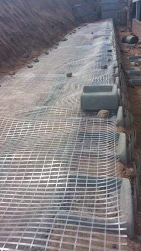 excavated-embankment-block-protection